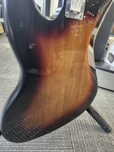 Squier - 037-8602-500 3